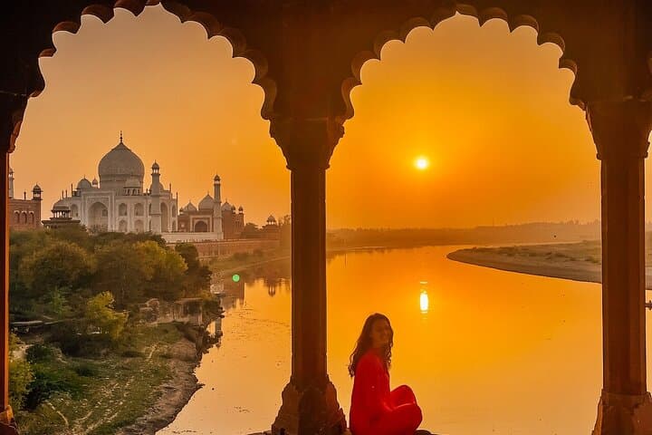 2 Day Private Golden Triangle Tour from Delhi – Agra and Jaipur