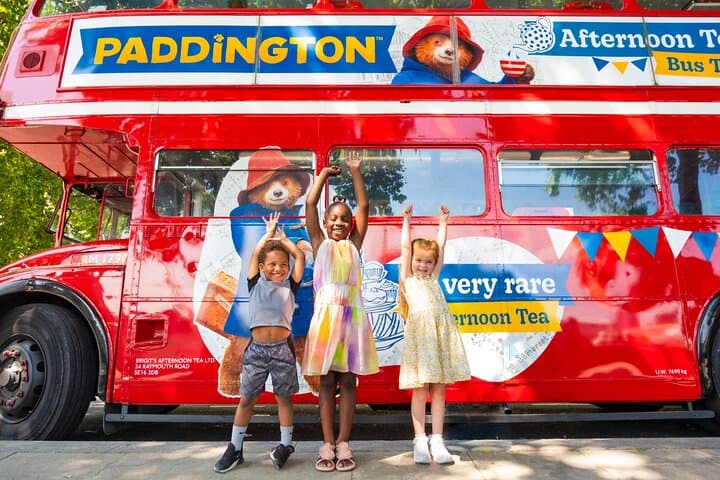 Paddington Bear – Afternoon Tea Bus Tour in London