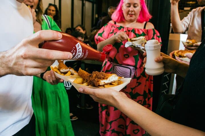 London Borough Market and London Bridge Food Tour