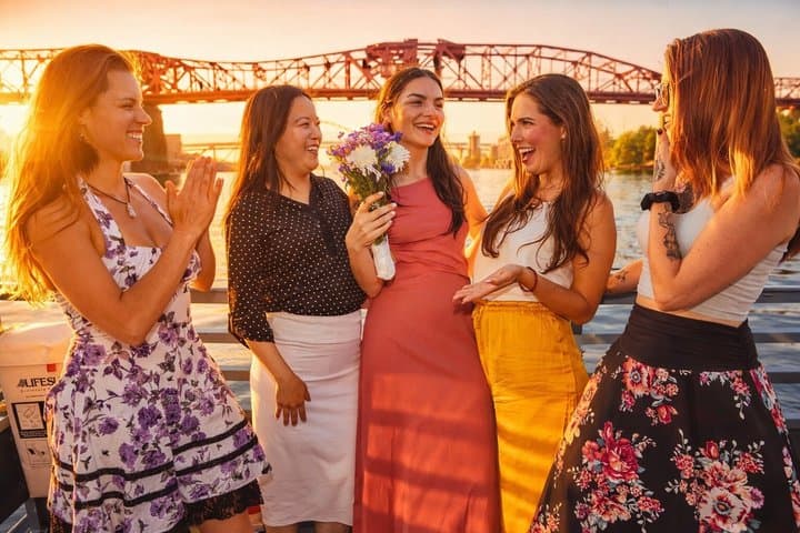 2-Hour Sunset River Cruise – Portland, Oregon