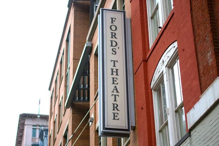 Lincoln Assassination Tour with Ford’s Theatre & Petersen House