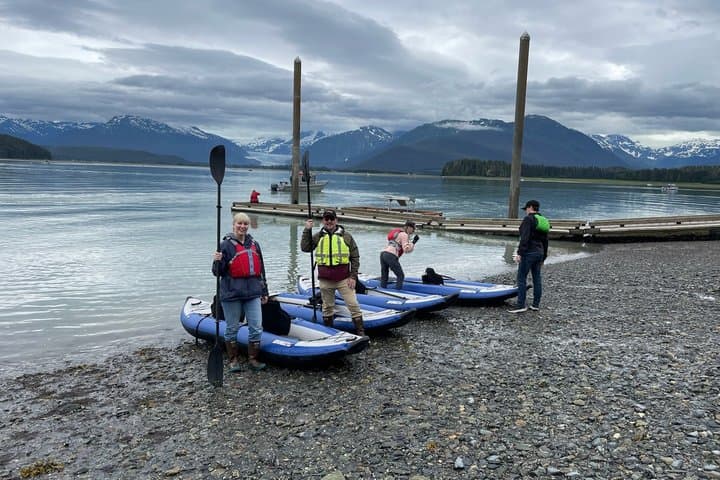 Juneau Private Kayak, Glacier Viewing and Hiking Tour