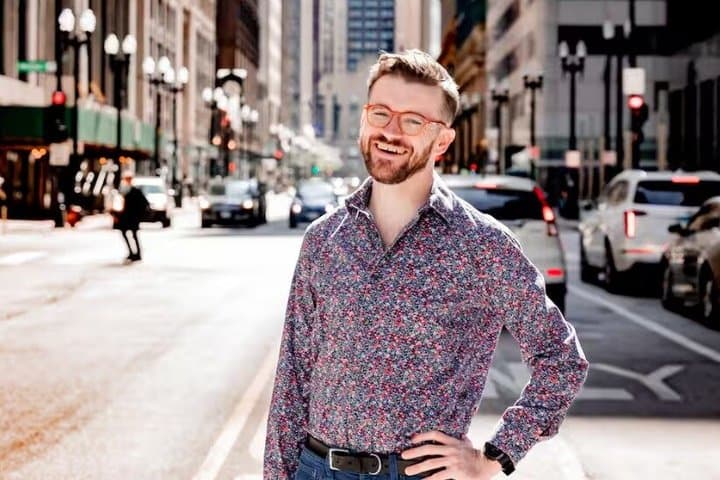 Walkin’ with Colin: Chicago History-Mystery-Comedy-Tragedy Tour