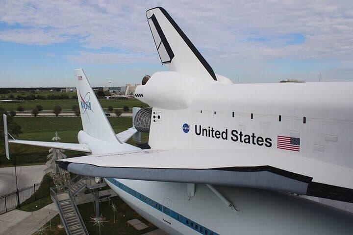 NASA DOUBLE PLAY COMBO (Space Center Ticket & Transport)