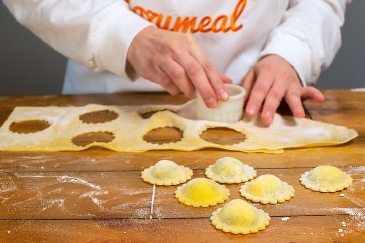 Italian Ravioli Cooking Class in Chicago (Includes 4-Course Meal)