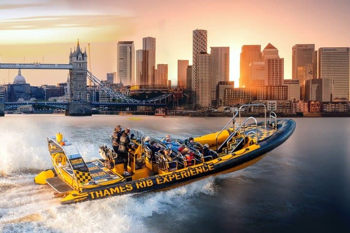 Speedboat ‘Tower RIB Blast’ from Tower Millennium Pier – 20 minutes